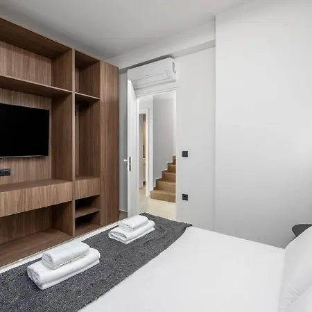 Casa Yiava * Rhodes City
